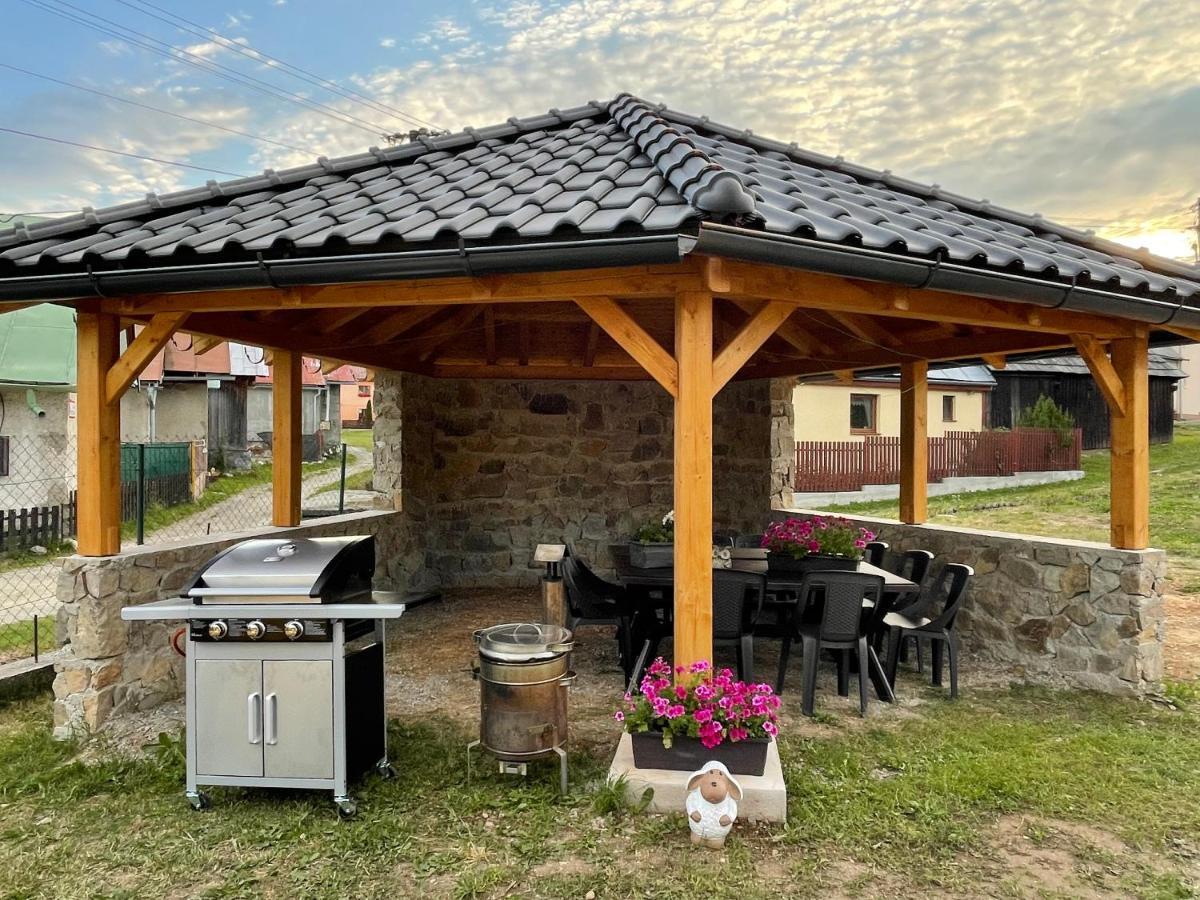 Chalupa Pod Tatrami Liptovská Teplička Buitenkant foto